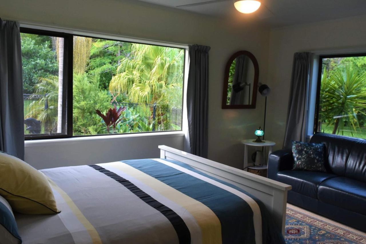 Bed and breakfast Harbour View Retreat Mangonui Extérieur photo