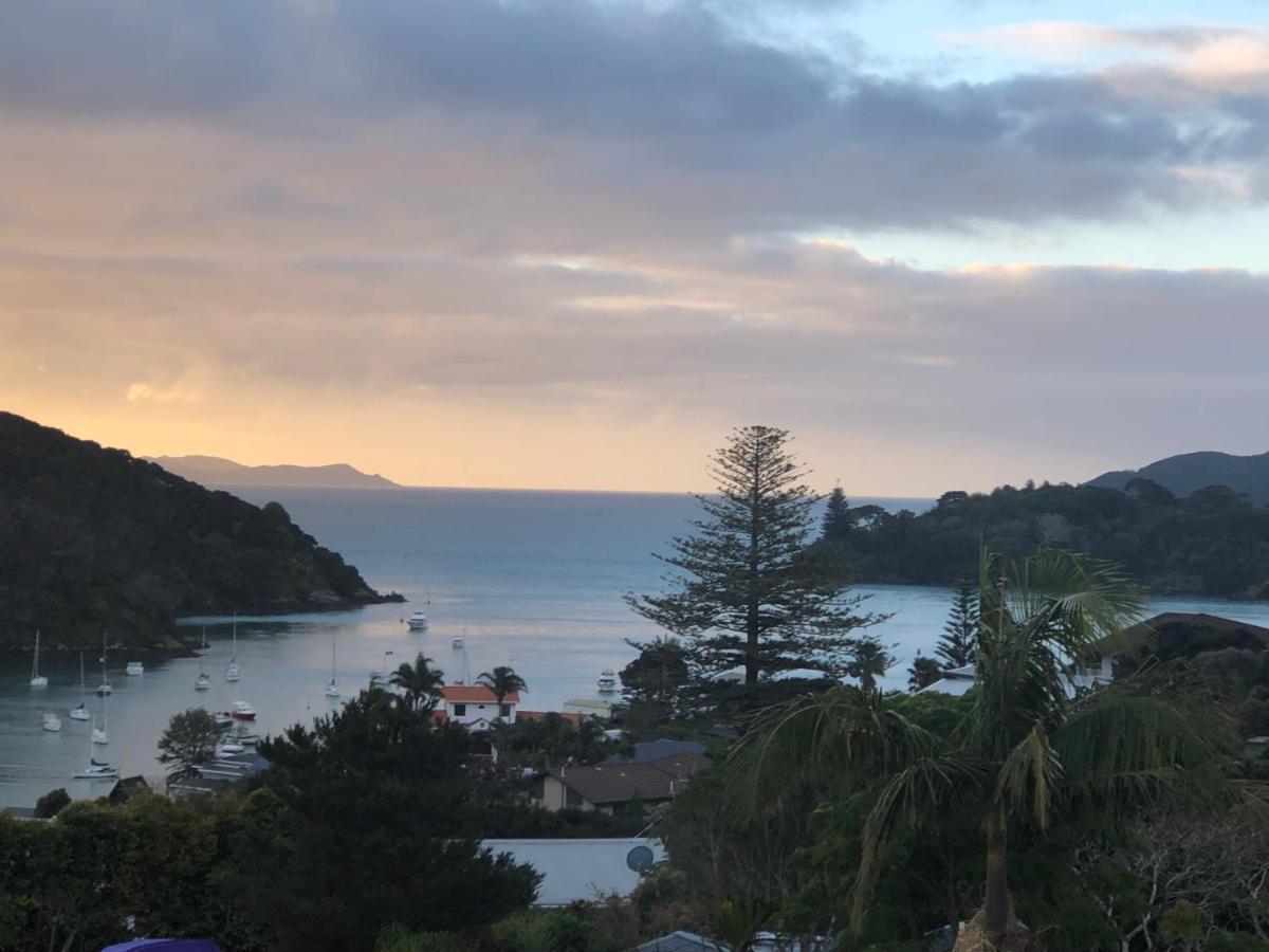 Bed and breakfast Harbour View Retreat Mangonui Extérieur photo