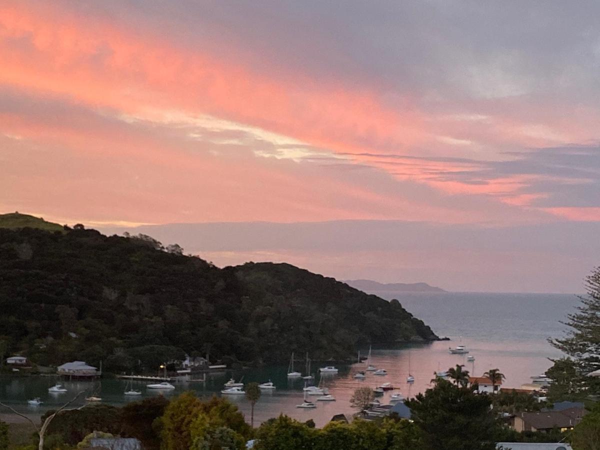 Bed and breakfast Harbour View Retreat Mangonui Extérieur photo