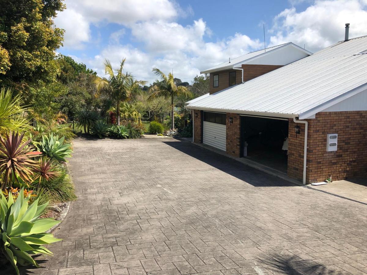 Bed and breakfast Harbour View Retreat Mangonui Extérieur photo